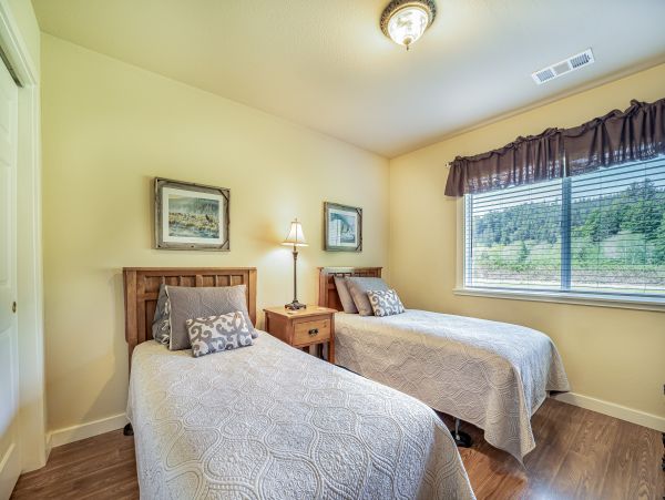 Mendocino Home 1027154