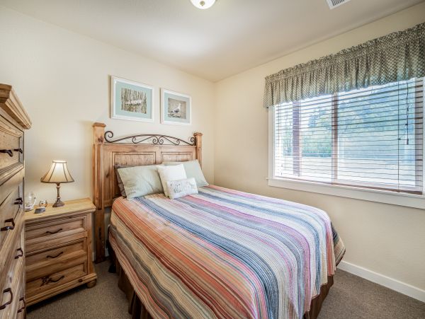 Mendocino Home 1027155