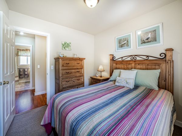 Mendocino Home 1027155