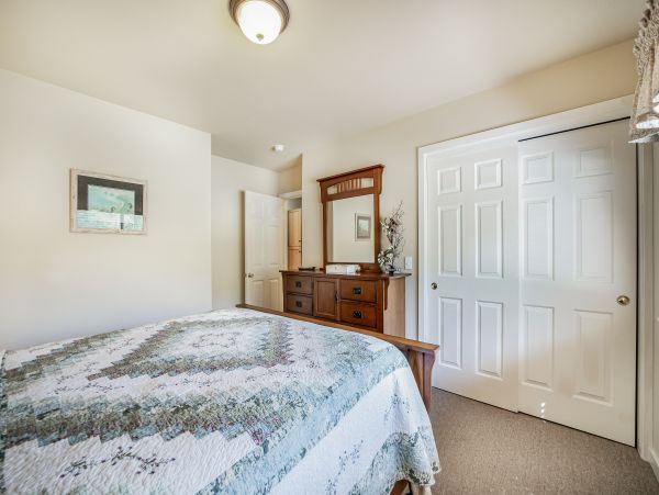 Mendocino Home 1027155