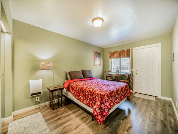 Mendocino Home 1027155