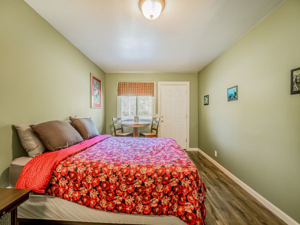 Mendocino Home 1027155
