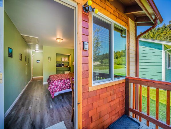 Mendocino Home 1027155