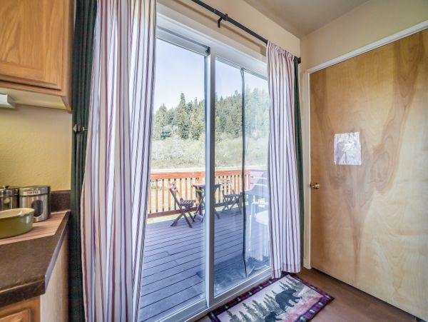 Mendocino Home 1027156