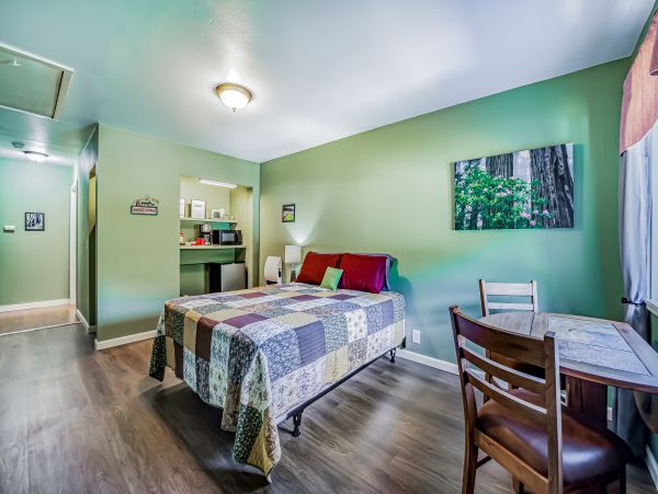 Mendocino Home 1027156