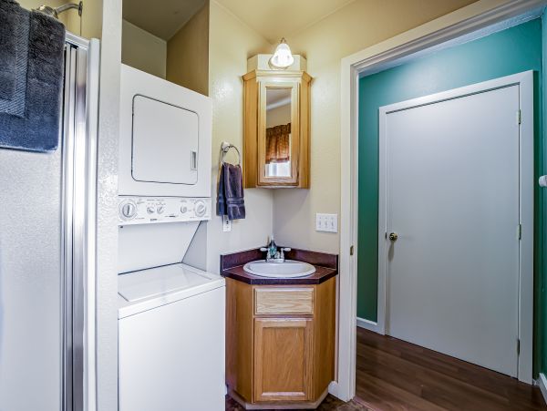 Mendocino Home 1027156