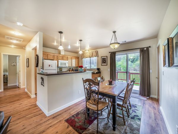 Mendocino Home 1027157