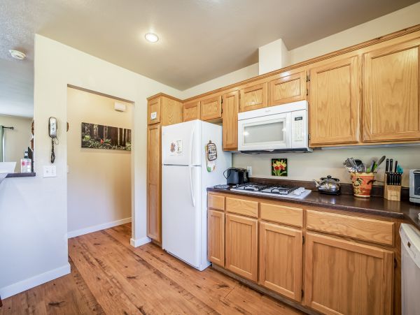 Mendocino Home 1027157