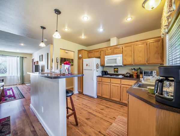 Mendocino Home 1027157