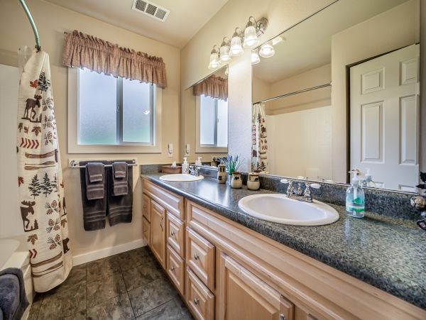 Mendocino Home 1027157
