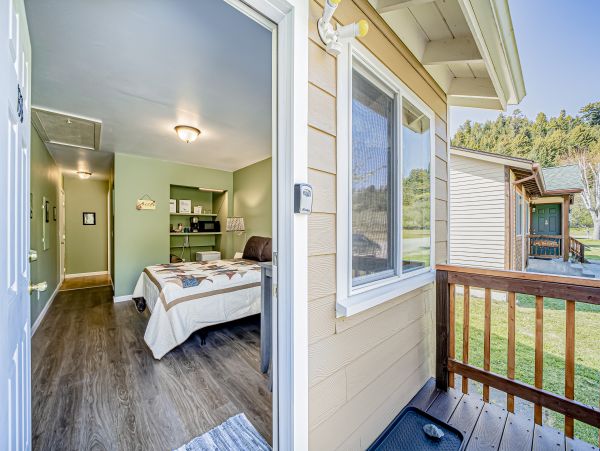 Mendocino Home 1027157