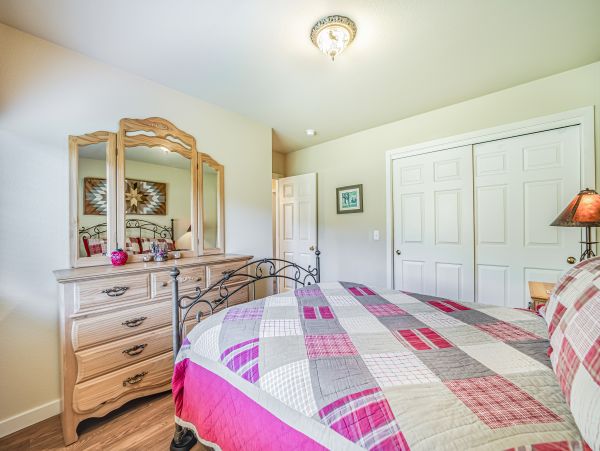 Mendocino Home 1027158