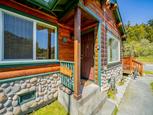 Mendocino Home 1027158