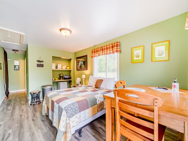 Mendocino Home 1027158