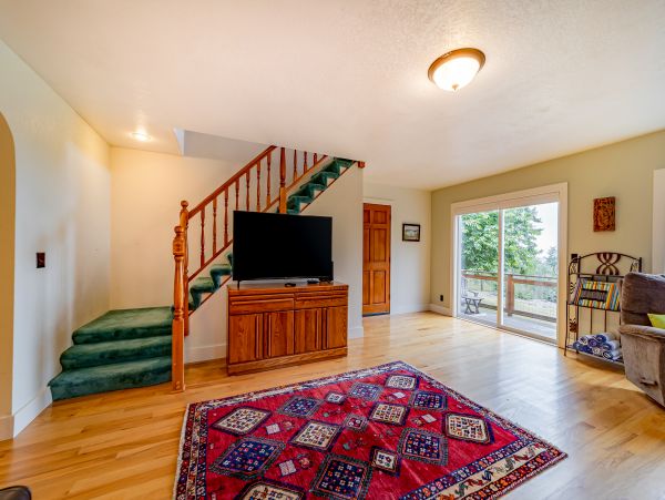 Mendocino Home 1027159