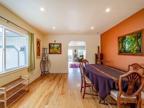 Mendocino Home 1027159