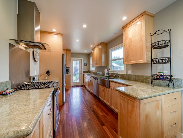 Mendocino Home 1027159