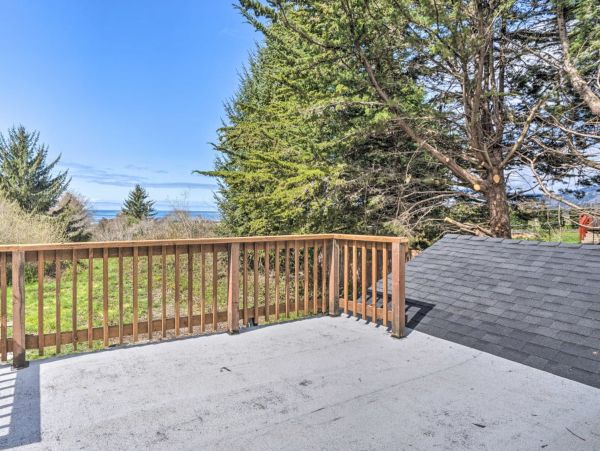 Mendocino Home 1027160
