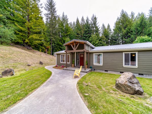 Mendocino Home 1027161