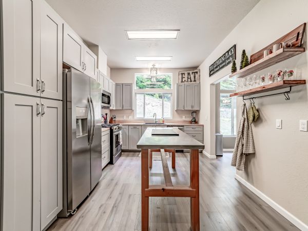 Mendocino Home 1027161
