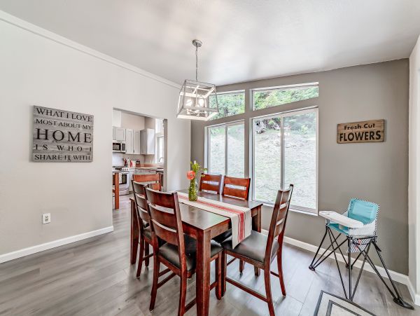 Mendocino Home 1027161