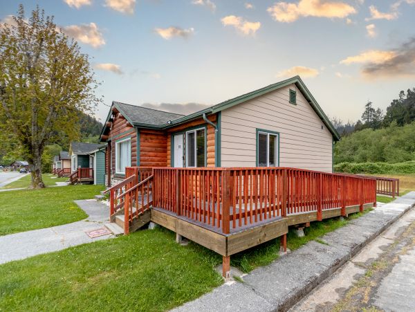 Mendocino Home 1027162