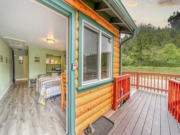 Mendocino Home 1027162