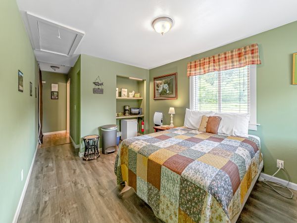 Mendocino Home 1027162