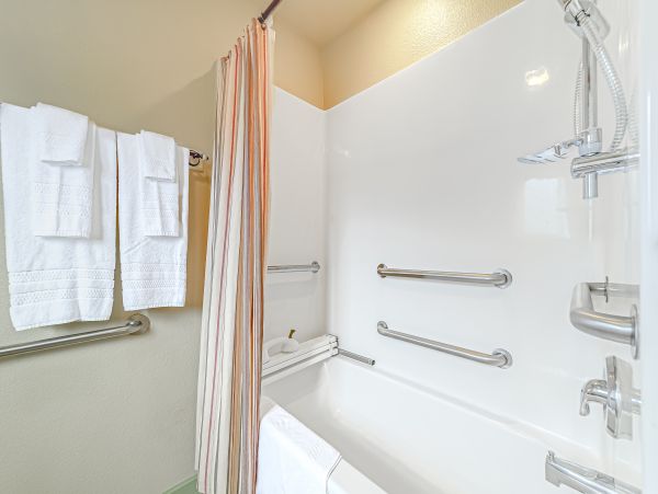 Mendocino Home 1027162