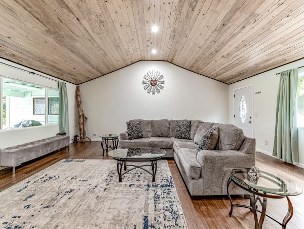 Mendocino Home 1027165