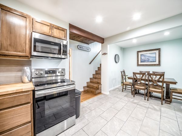 Mendocino Home 1027165
