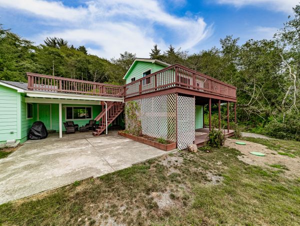 Mendocino Home 1027165