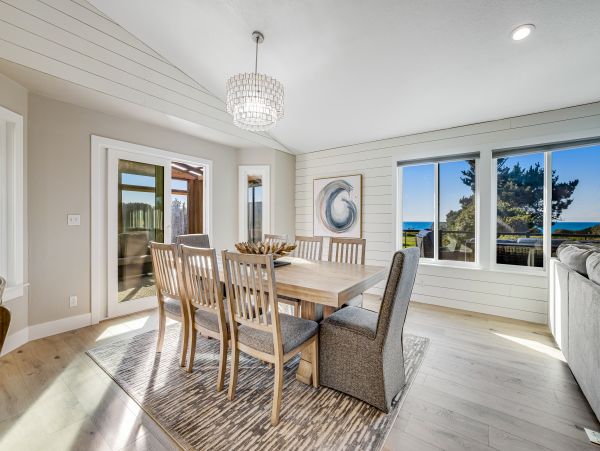 Mendocino Home 1027167