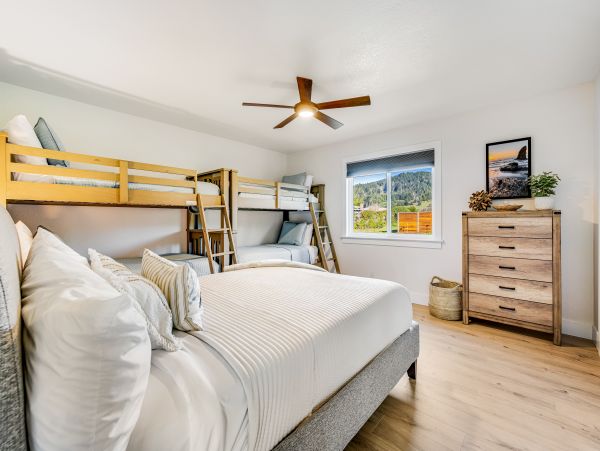 Mendocino Home 1027167