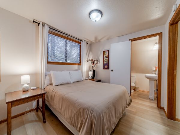 Mendocino Home 1027168