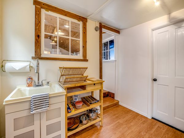 Mendocino Home 1027170