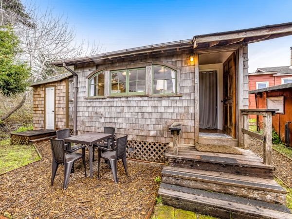 Mendocino Home 1027170