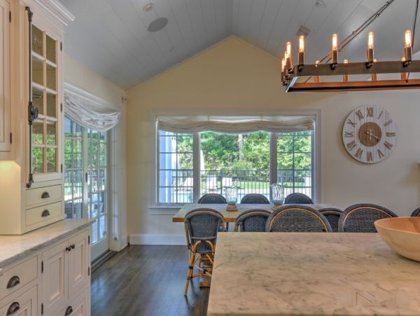 Luxury Hamptons Vacation Pool Home Five Bedroom