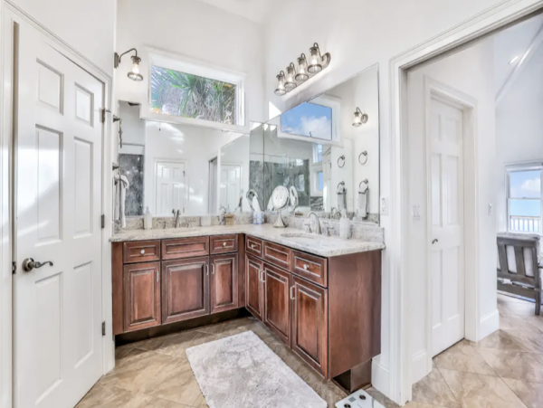 Pure Beachside Luxury A World Class Residence