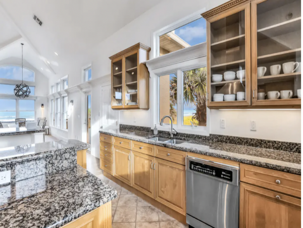 Pure Beachside Luxury A World Class Residence
