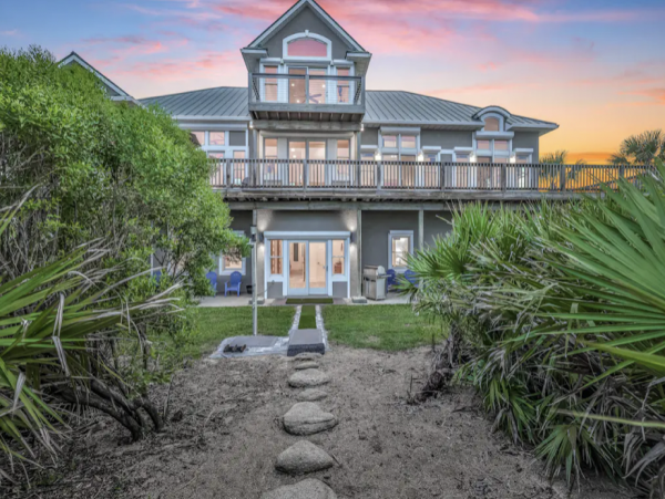 Pure Beachside Luxury A World Class Residence
