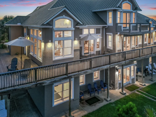 Pure Beachside Luxury A World Class Residence