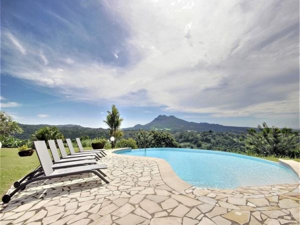 Martinique Home 1027206