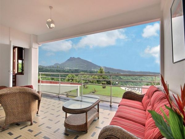 Martinique Home 1027206