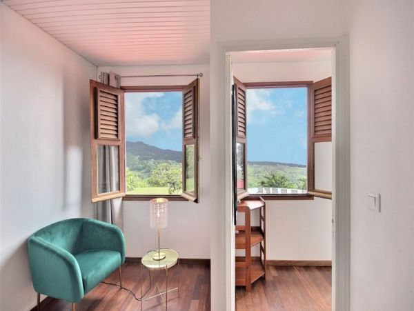 Martinique Home 1027206