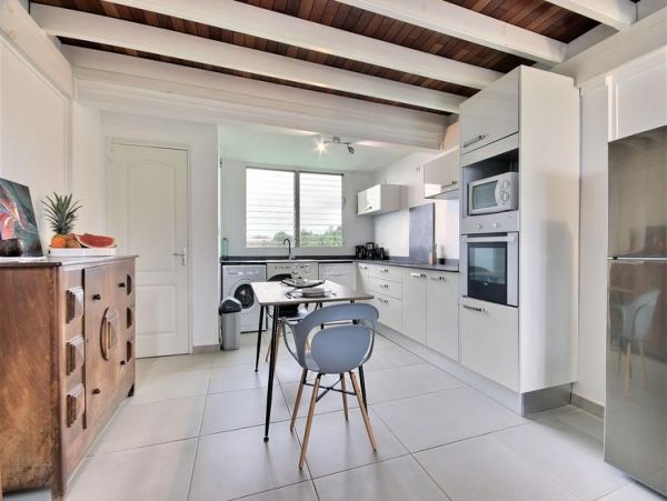 Martinique Home 1027206