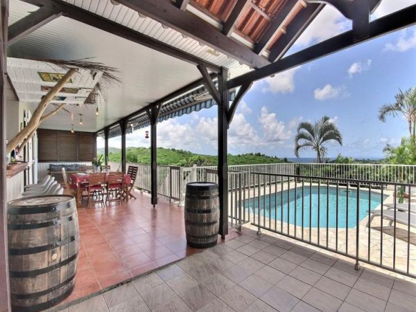 Martinique Home 1027207