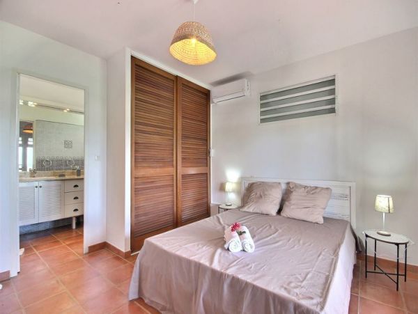 Martinique Home 1027207