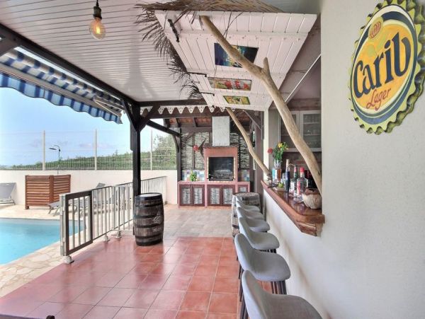 Martinique Home 1027207