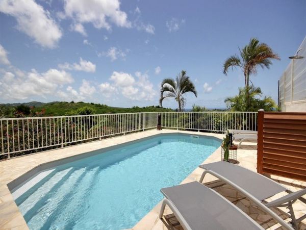 Martinique Home 1027207